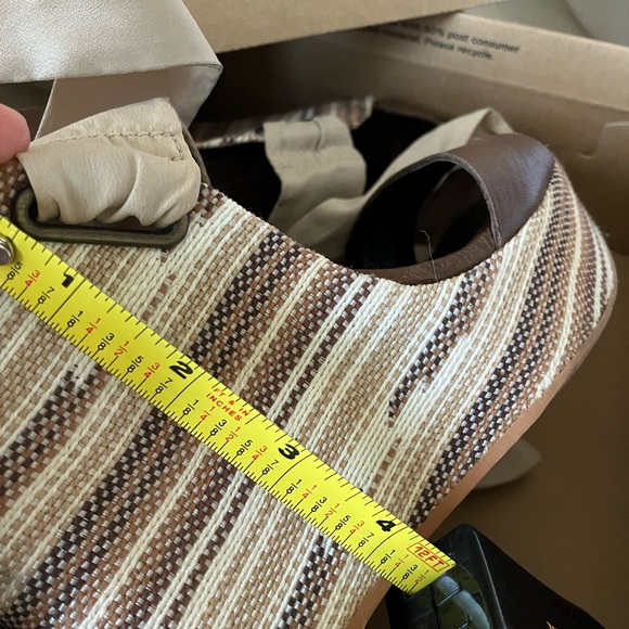 UGG Jules Platform Wedge 6.5 - Picture 4 of 14